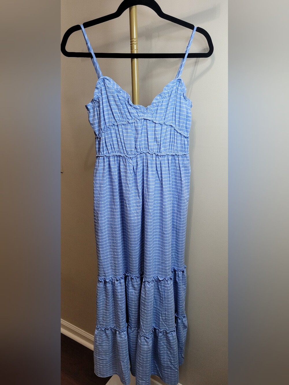 NWT Max Studio Light Blue & White Striped Dress with Ruffle Trim size Medium